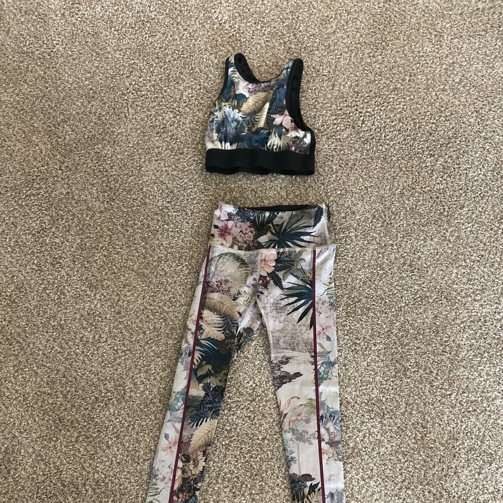 Noli Yoga set